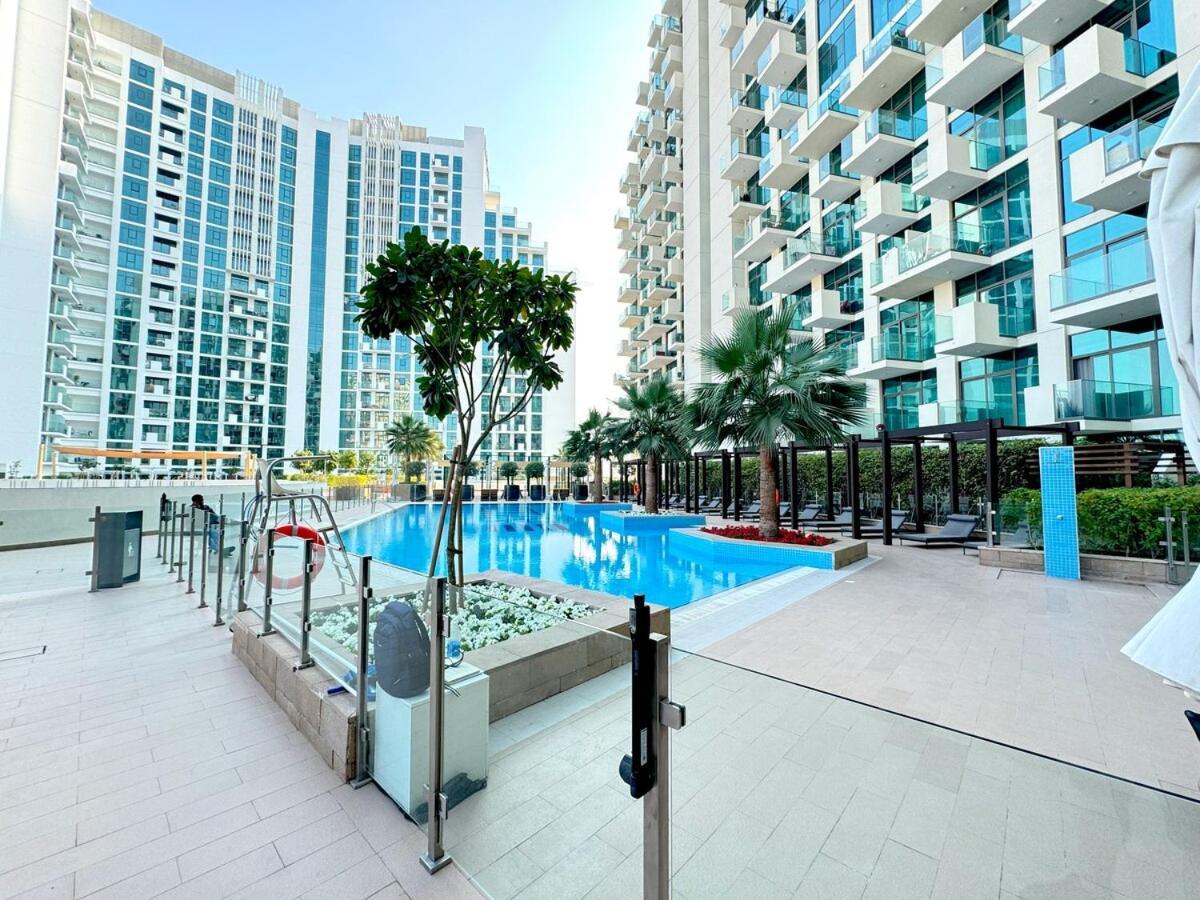 Modern 15mins Away From World Trade Center Apartment