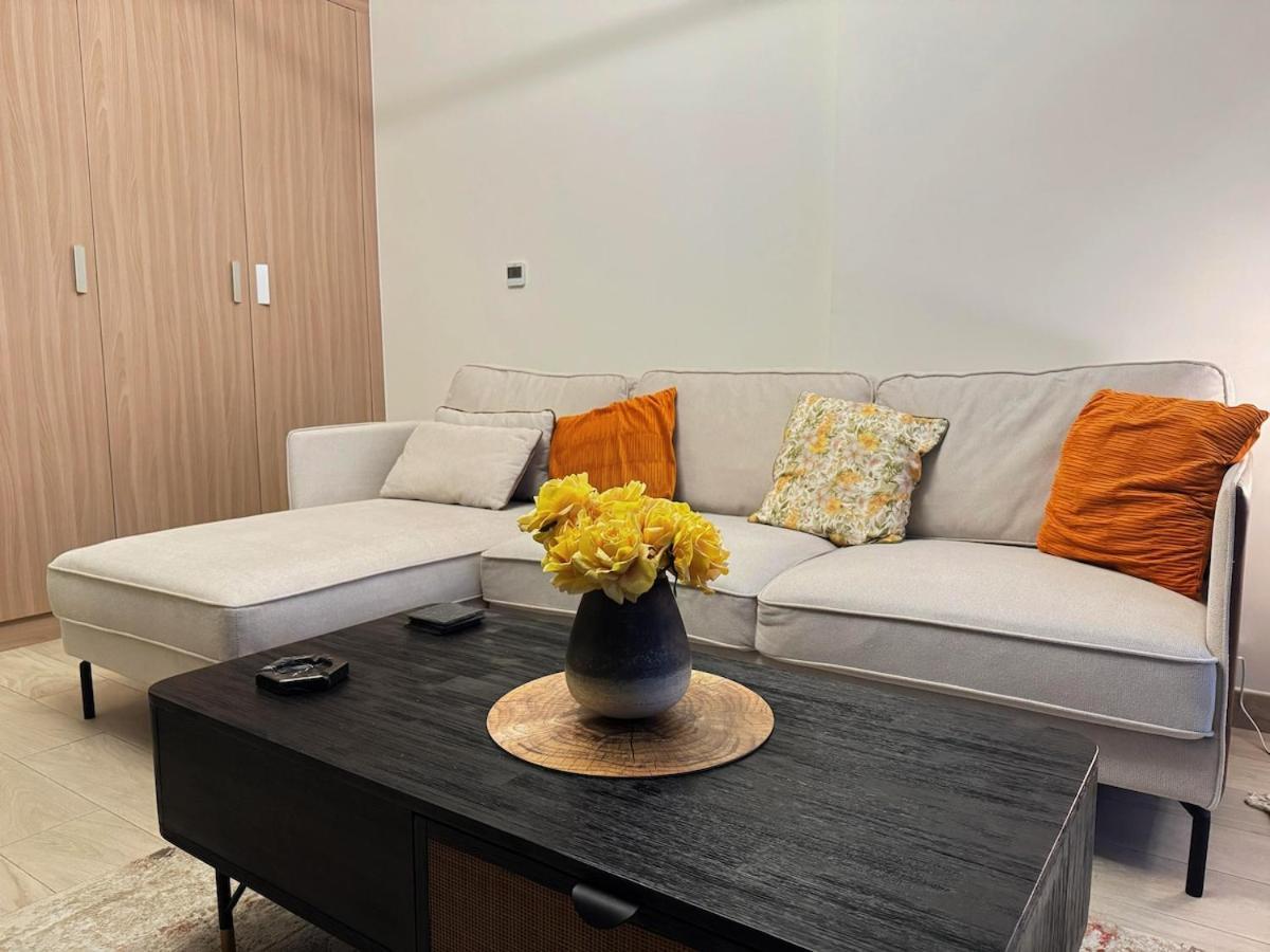 Modern 15mins Away From World Trade Center *