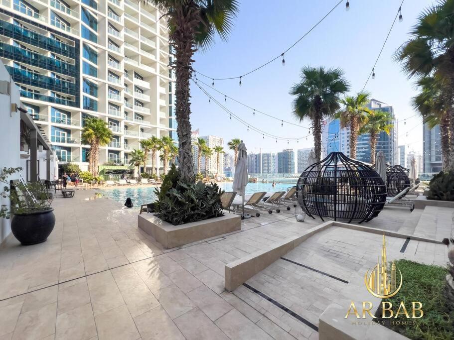 Damac Maison Prive - Premium Studio - Burj Khalifa View Apartment Dubai