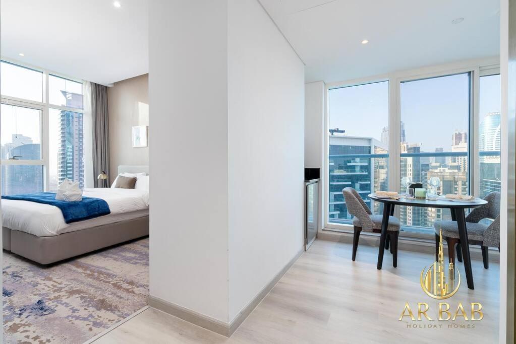 Damac Maison Prive - Premium Studio - Burj Khalifa View * Dubai