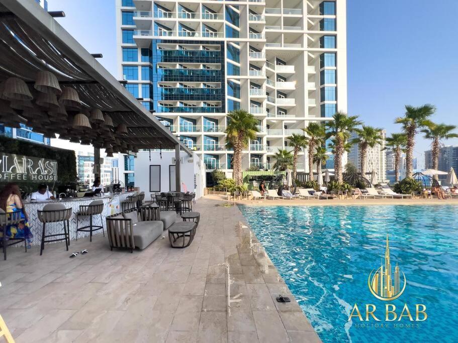 Damac Maison Prive - Premium Studio - Burj Khalifa View *