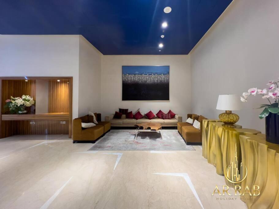 Damac Maison Prive - Premium Studio - Burj Khalifa View *