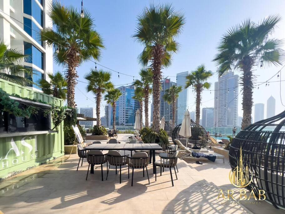 Damac Maison Prive - Premium Studio - Burj Khalifa View Apartment
