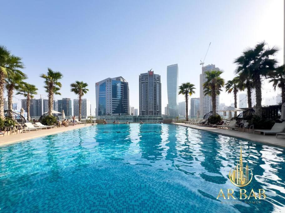 Damac Maison Prive - Premium Studio - Burj Khalifa View