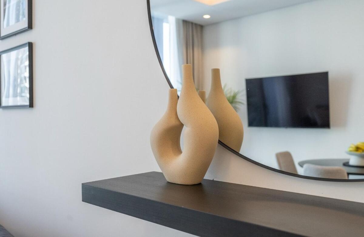 Stunning Apartment In Downtown Dubai - Burj Khalifa Views From All Rooms Apartment *