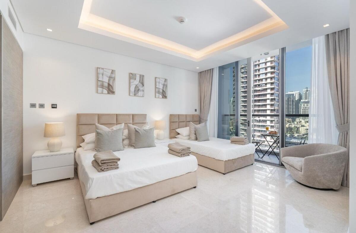 Stunning Apartment In Downtown Dubai - Burj Khalifa Views From All Rooms Apartment