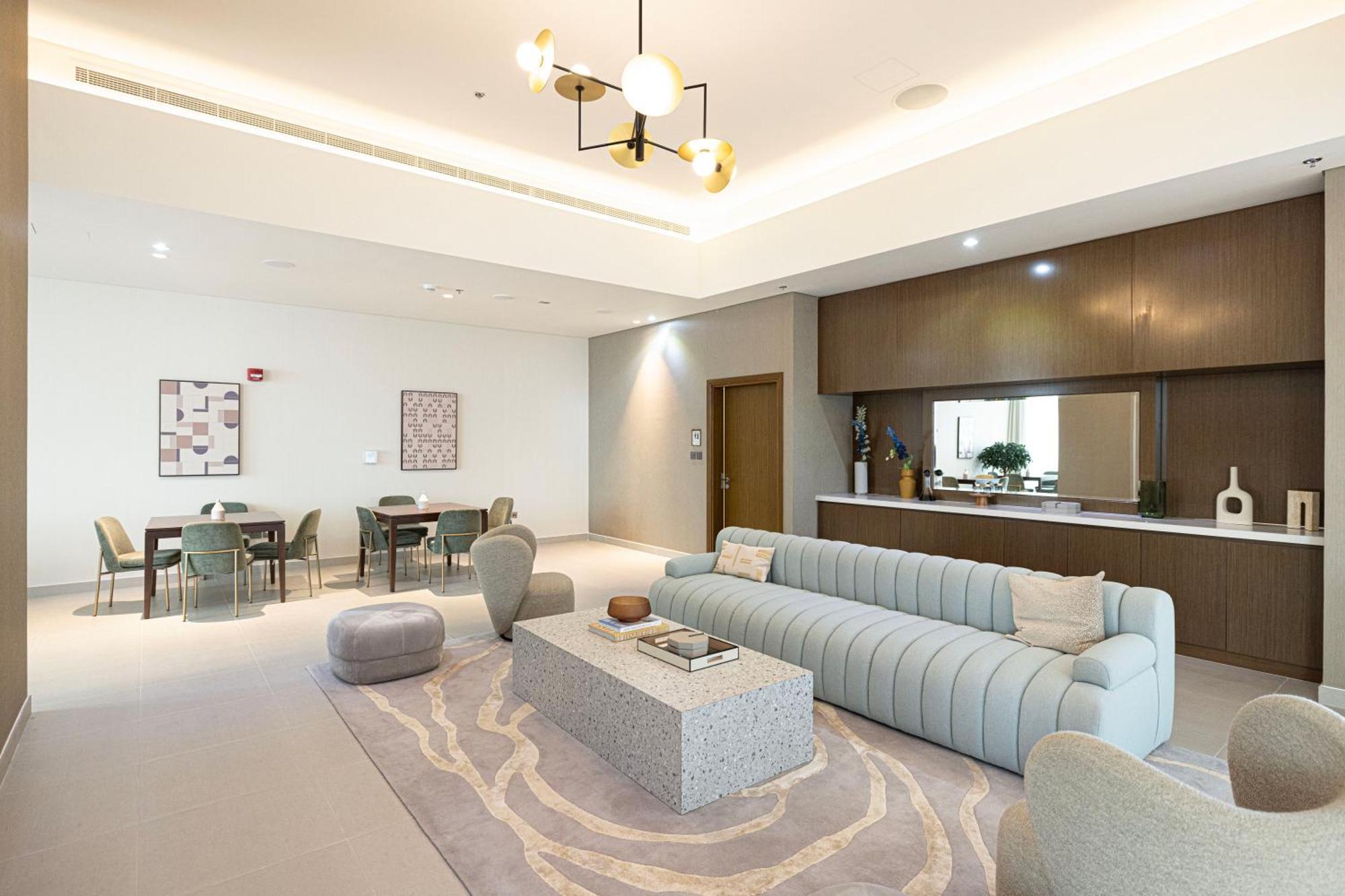Luxe - 2br - Sea & View - 5 Min To Mall