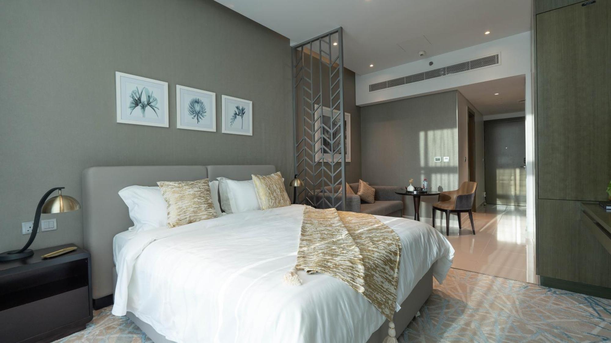 Keyrock Living - Elegant In Business Bay Apartment Dubai