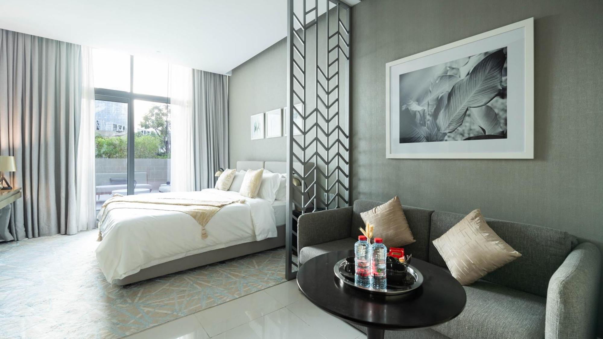Keyrock Living - Elegant In Business Bay Apartment