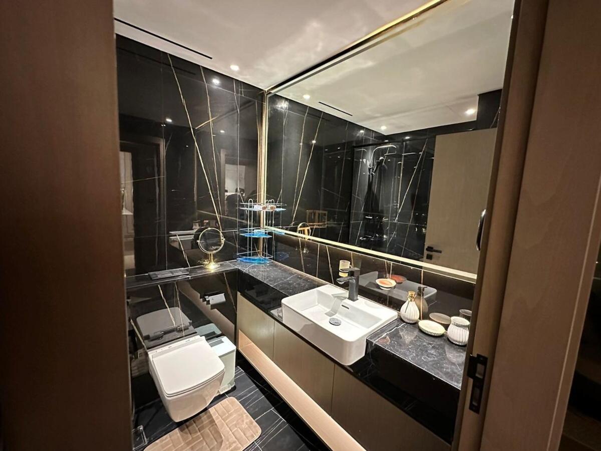 Apartment Modern And Cozy Be Dubai