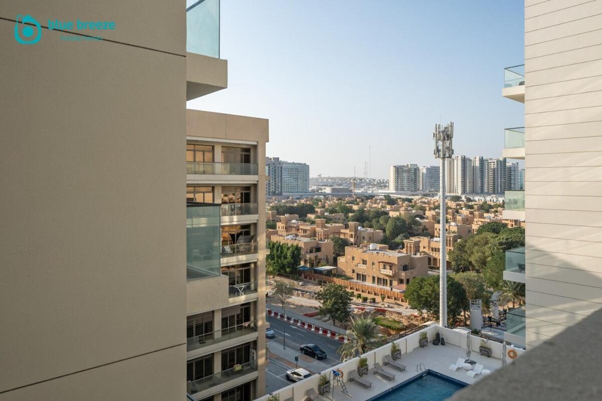 Blue Breeze - Trendy With Balcony & Stylish Interiors Dubai