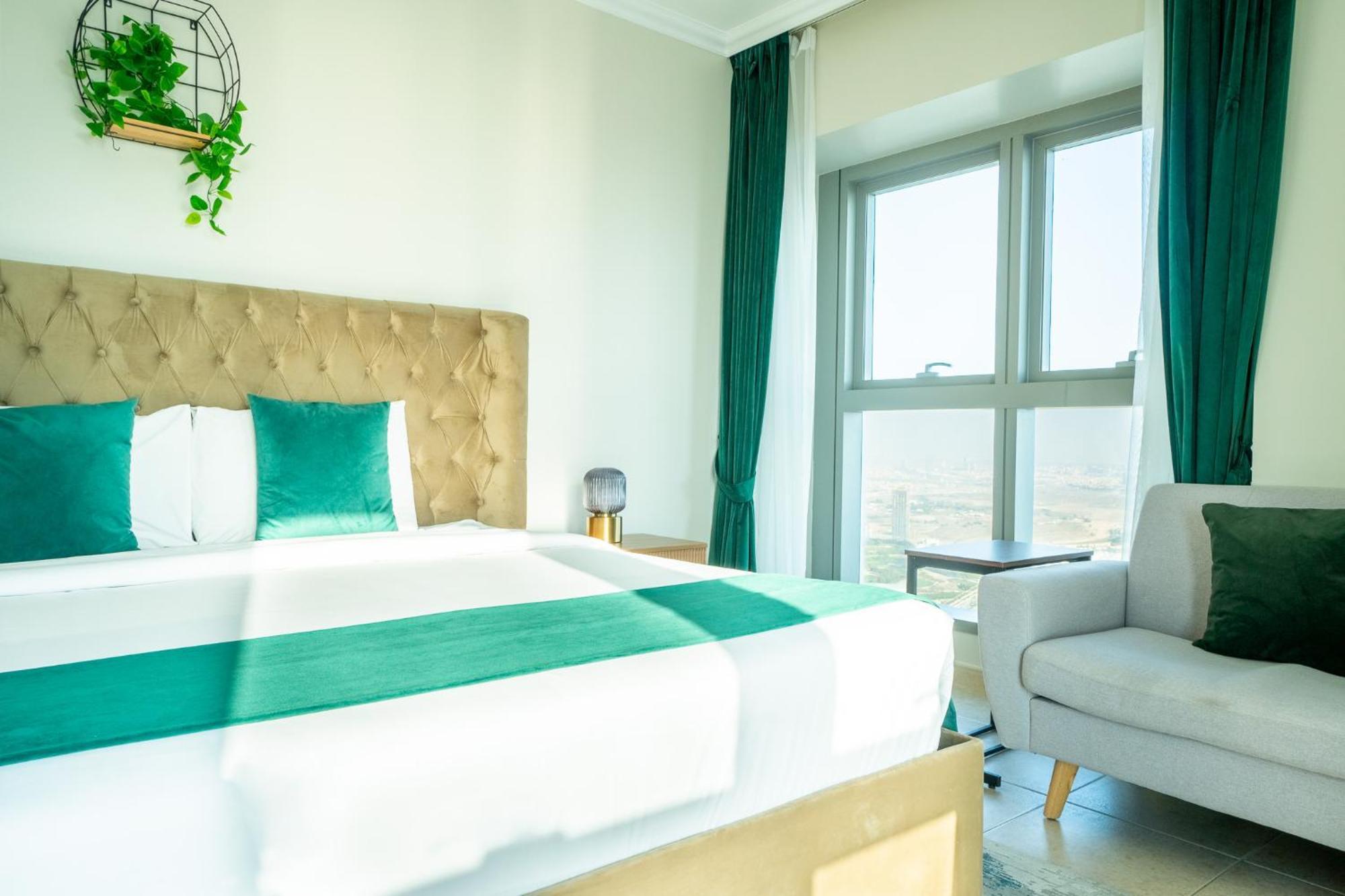 Marina - 75th Floor Above The Clouds, Elegant&big Aparthotel *
