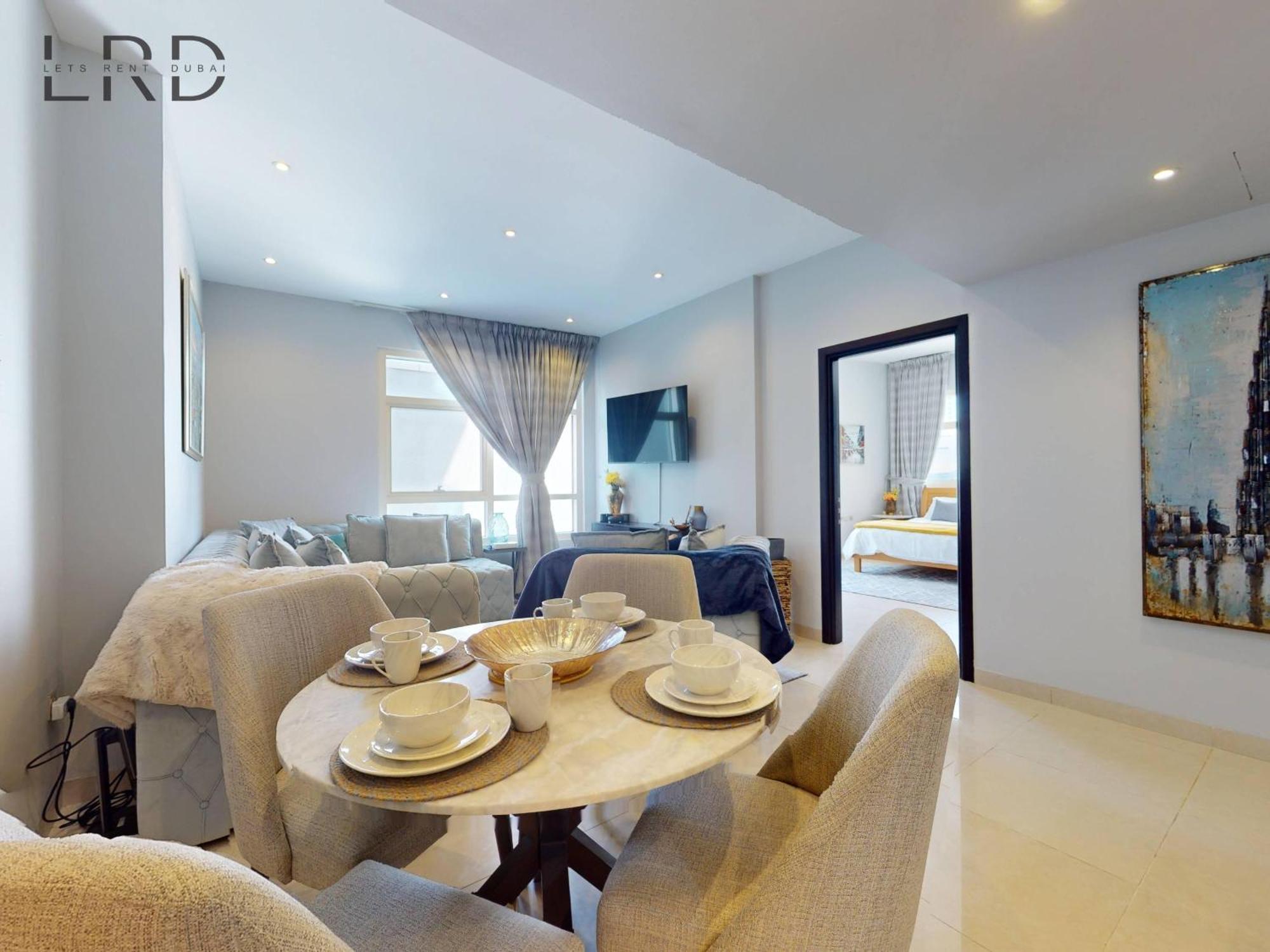Stylish 2br Steps From Metro And Marina Mall Dubai