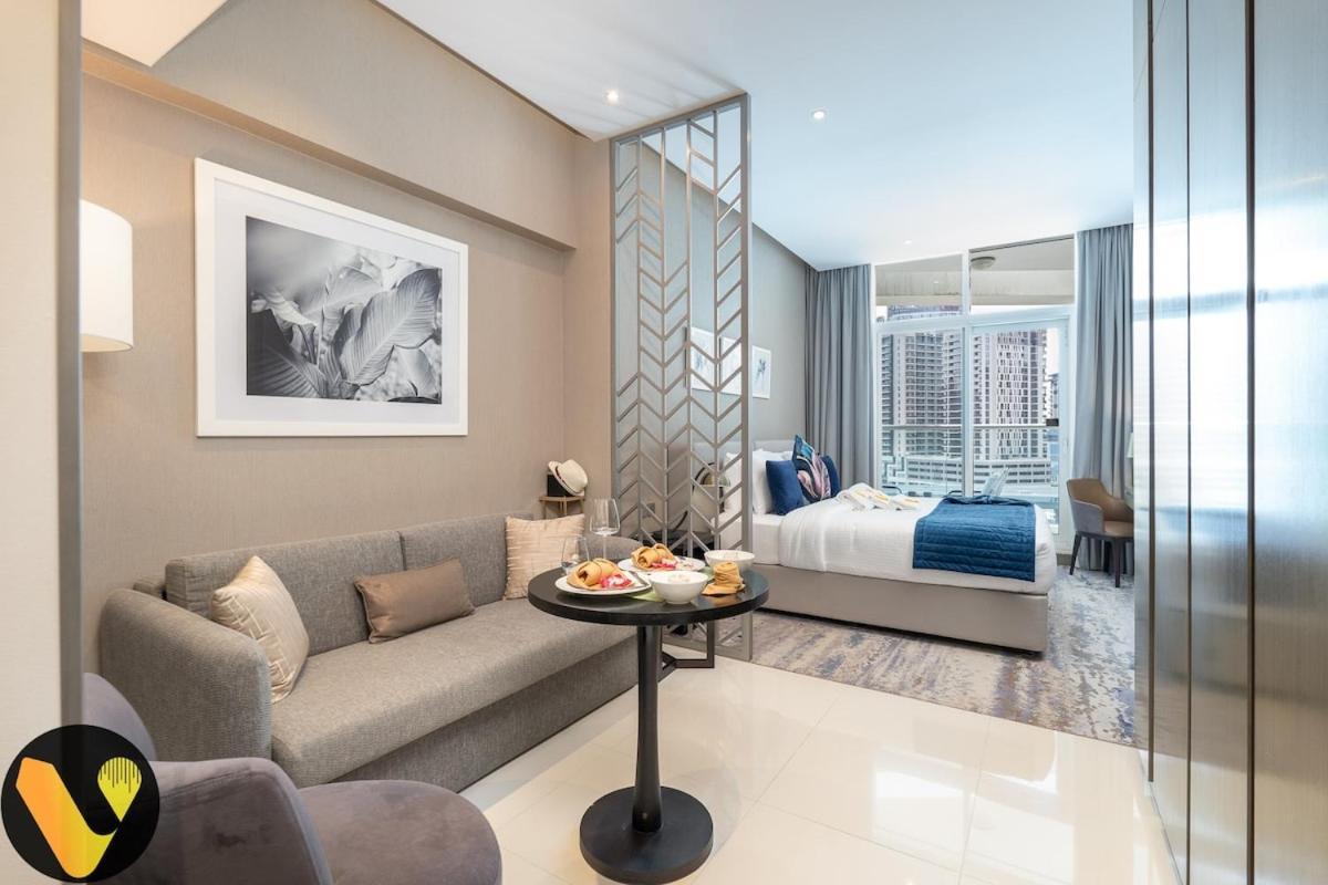 Apartment Vogue Damac Maison Prive Balcony & Pool With Canal View Prime Business Bay Location, Steps From Downtown & Burj Khalifa *