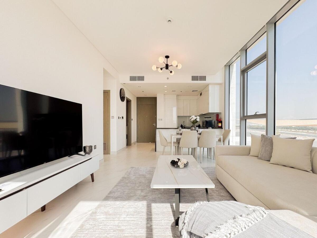 Azure - 1-bed Luxury By Crystal Lagoon, Downtown Dubai
