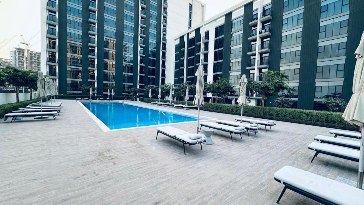 Brand New Azizi Riv 14 Apartment