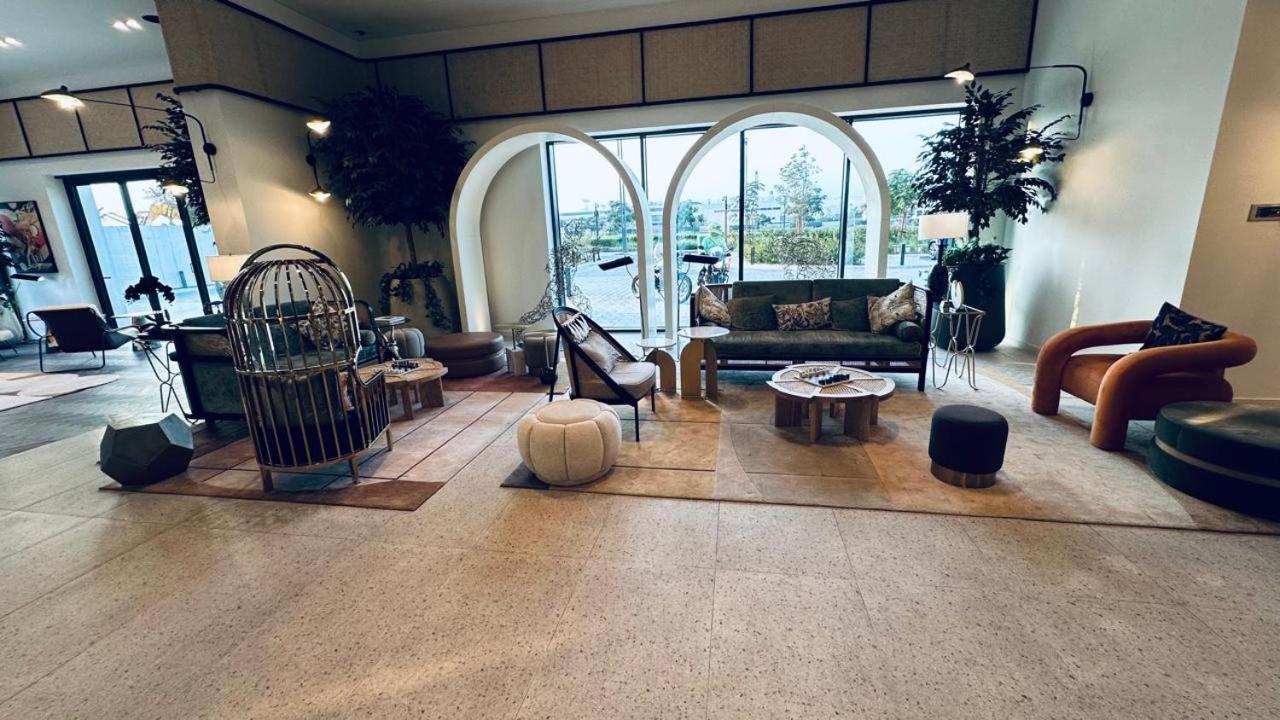 Brand New Azizi Riv 14 Apartment *