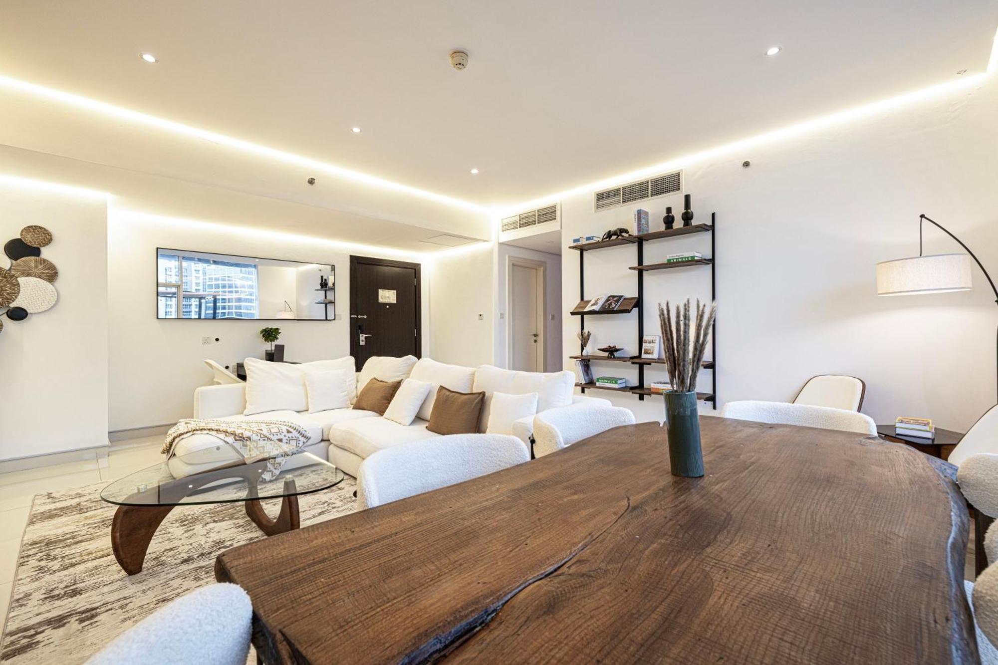 Downtown Views - The Penthouse