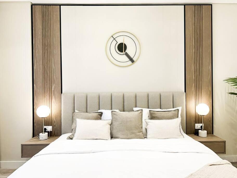 Apartment Upgraded Gorgeous 1br At 5 Star