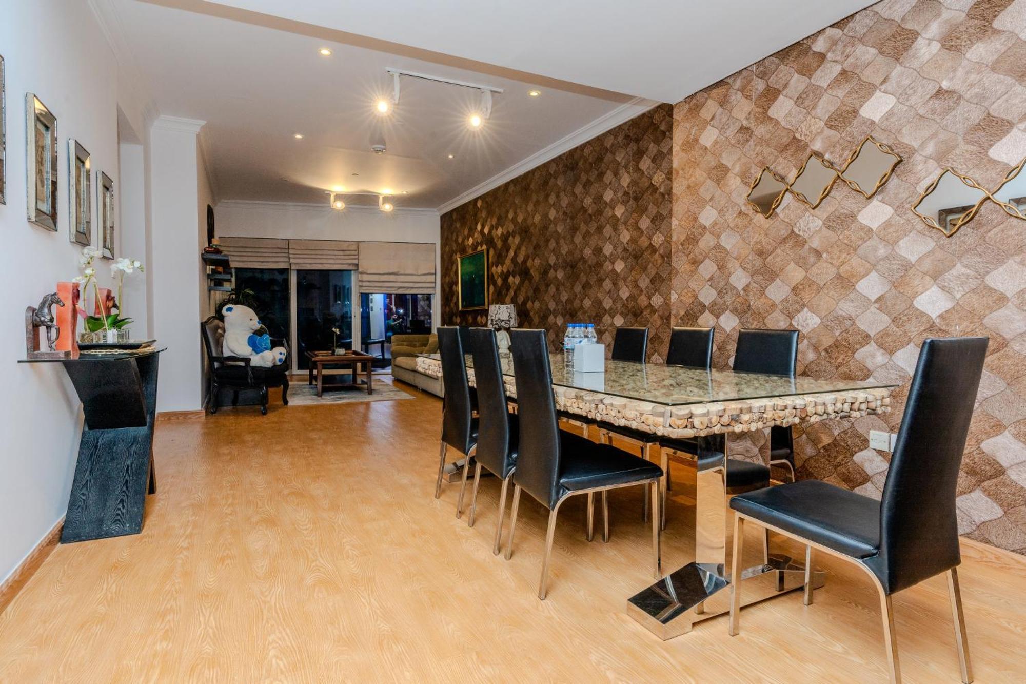 Spacious Family In Marina On The Walk Dubai