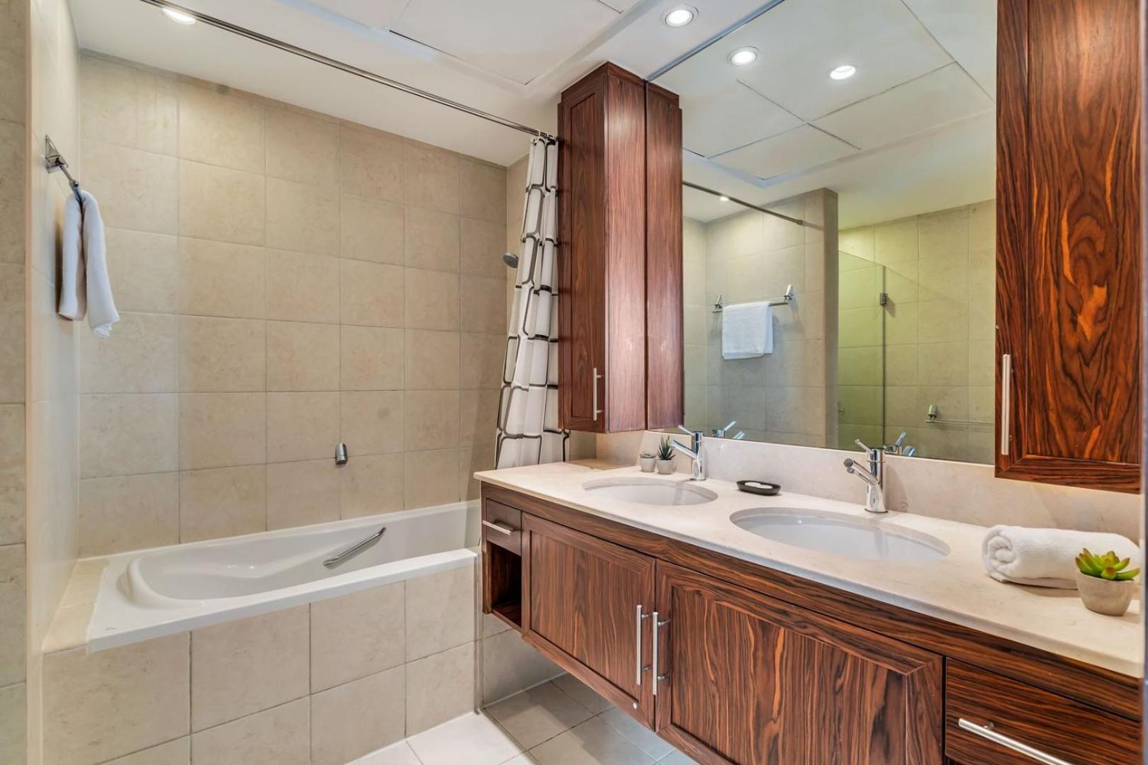 Apartment Guestready - Luxe Living With Burj Khalifa Views *