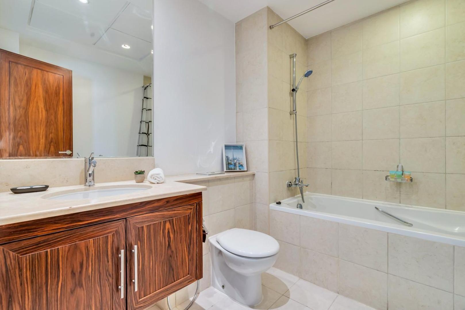 Apartment Guestready - Luxe Living With Burj Khalifa Views