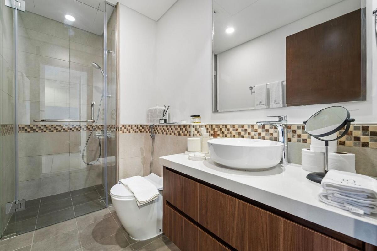 Apartment First Class 1br Iconic Views & Elegance *