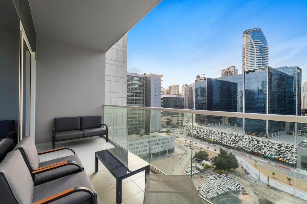 First Class 1br Iconic Views & Elegance * Dubai