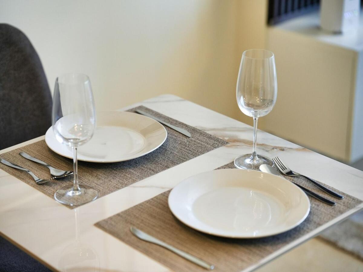 Classic Sky Bright Apartment Dubai