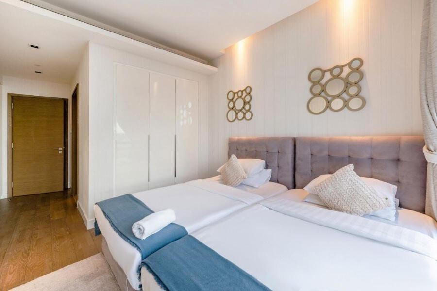 Fam Living -duplex 4bed And Maids * Dubai