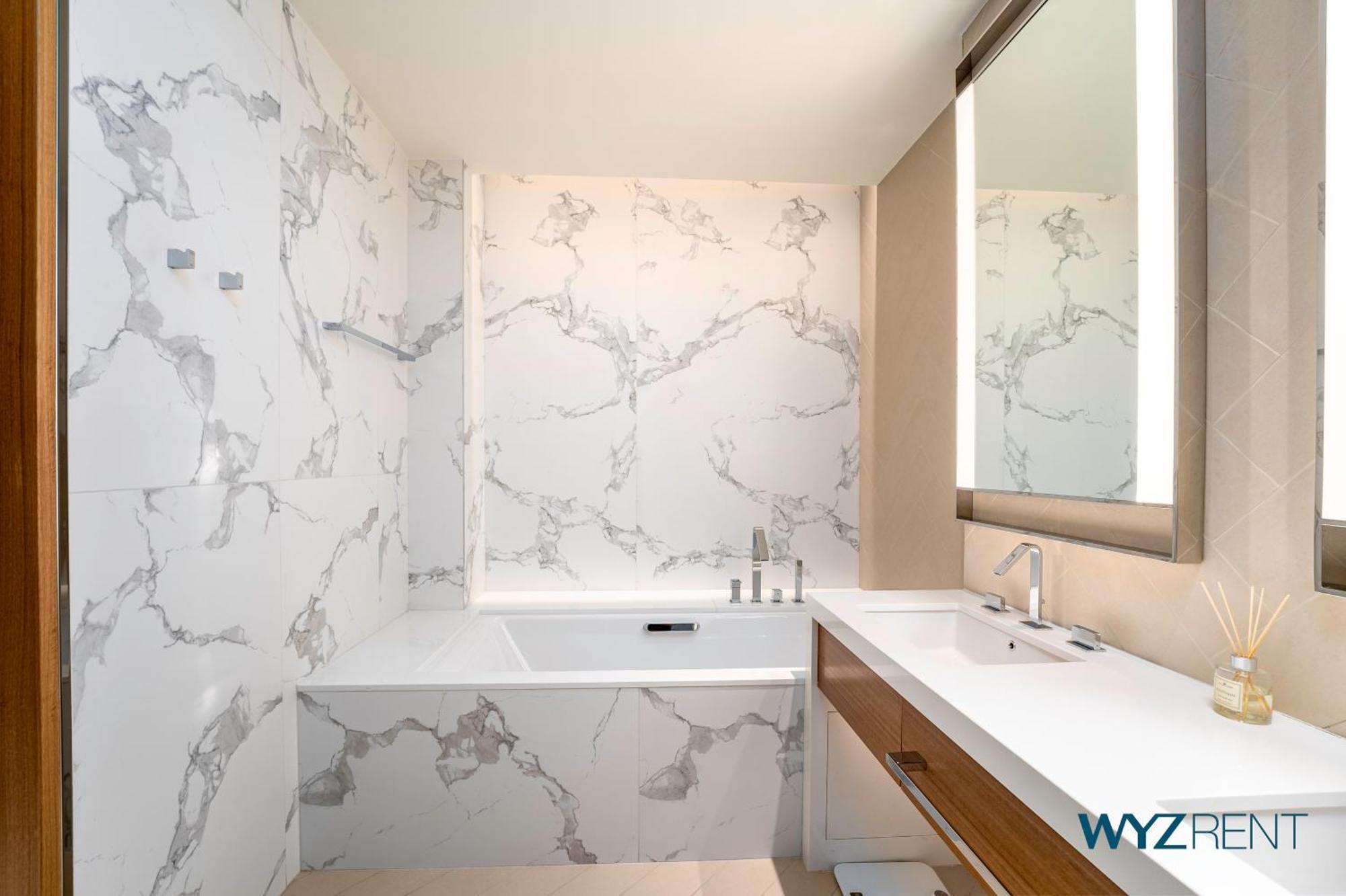 Apartment Premium 3br In Address Opera Next To Burj Khalifa Dubai