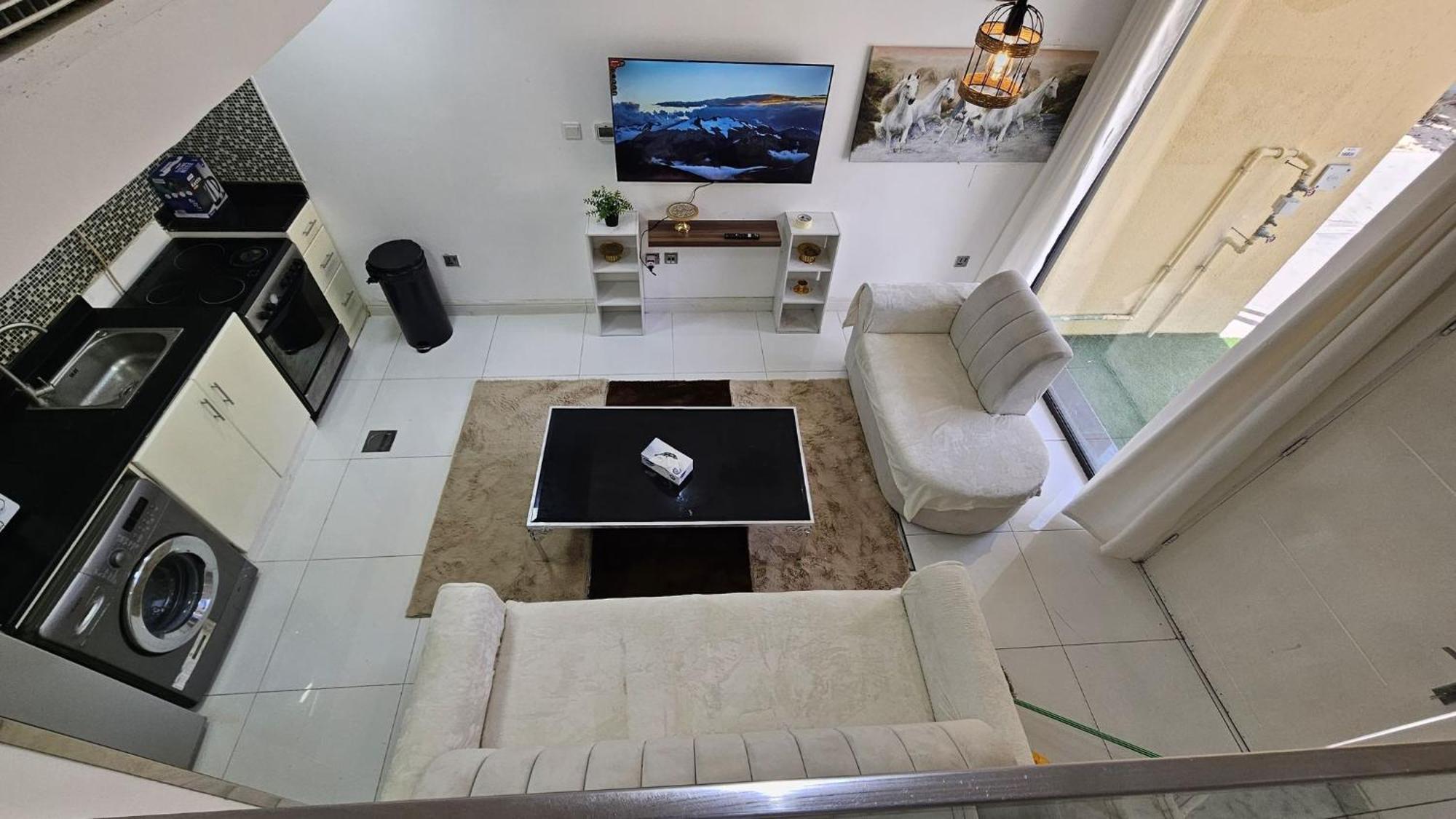 Dubai- 1 Bedroom Townhouse Villa Dubai