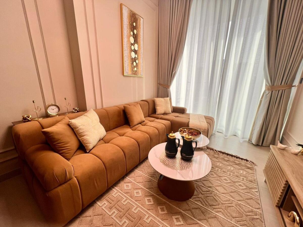 New & Fancy Ba * Dubai