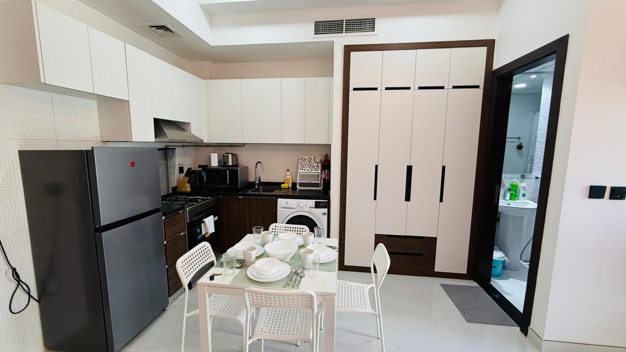 Lawnz Luxury Furnished With Balcony Swimming Pool Gym Kids Play Ground Apartment *