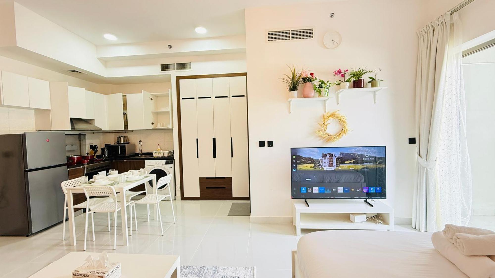 Lawnz Luxury Furnished With Balcony Swimming Pool Gym Kids Play Ground Dubai