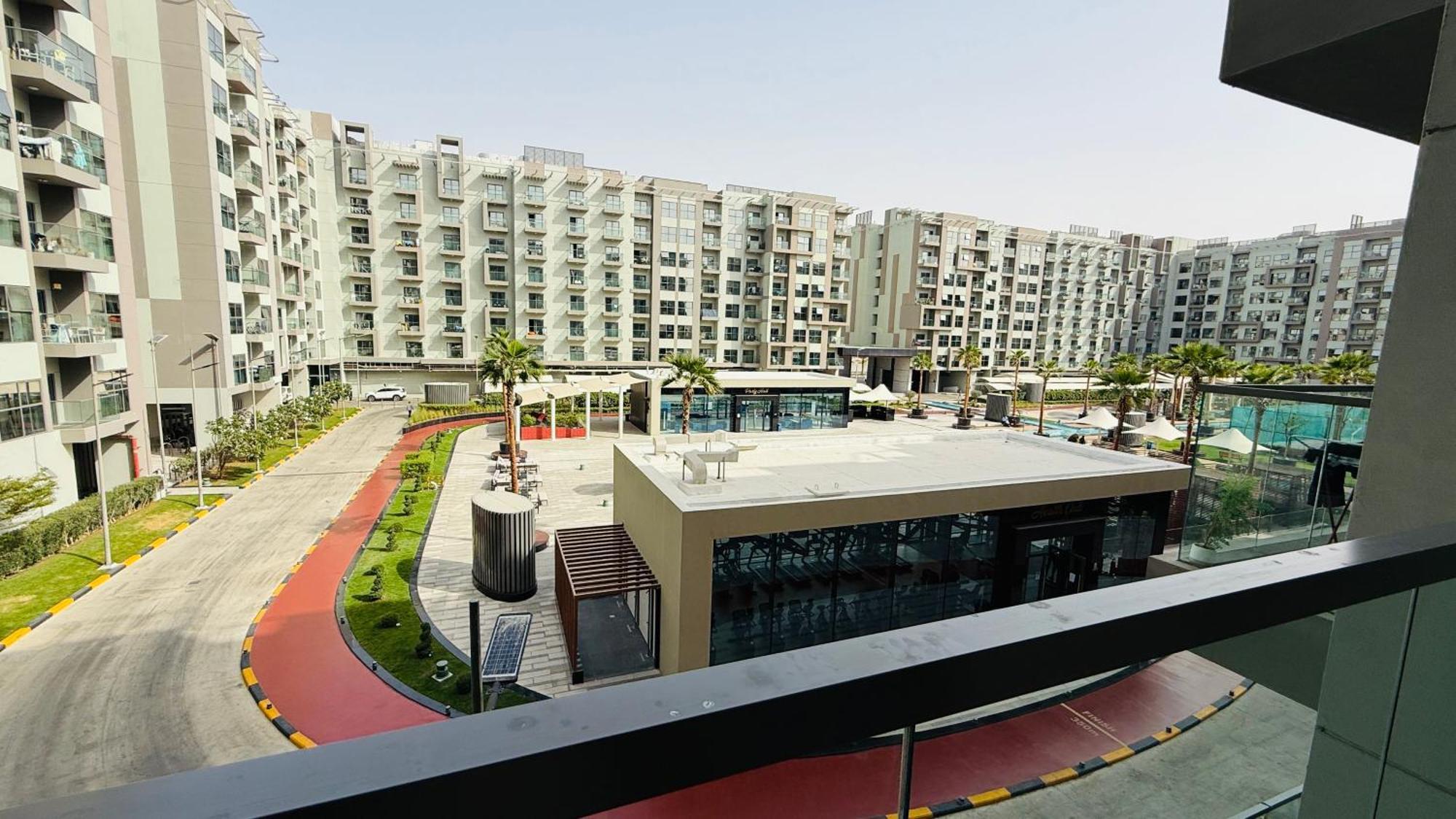 Apartment Lawnz Luxury Furnished With Balcony Swimming Pool Gym Kids Play Ground *