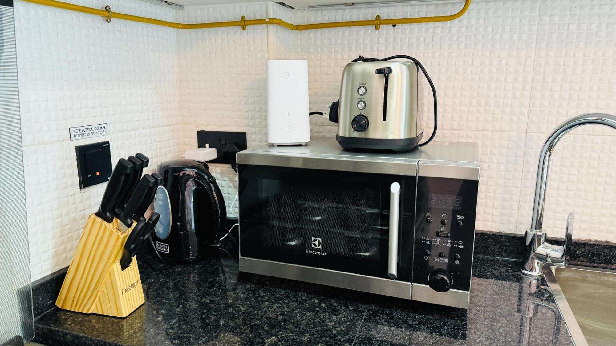 Apartment Lawnz Luxury Furnished With Balcony Swimming Pool Gym Kids Play Ground *