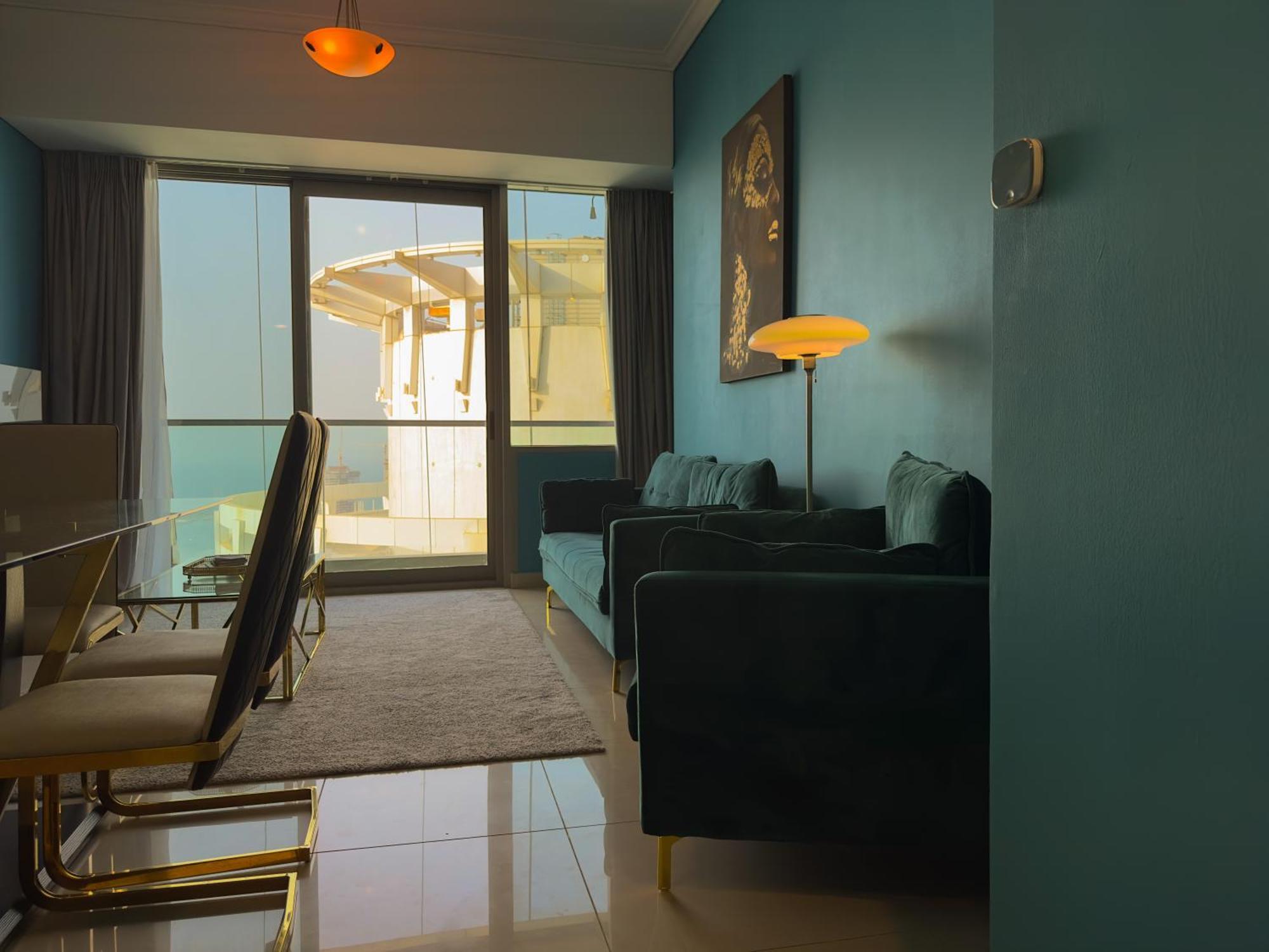 Ocean Heights Palm View 1 Bedroom Apartment Dubai