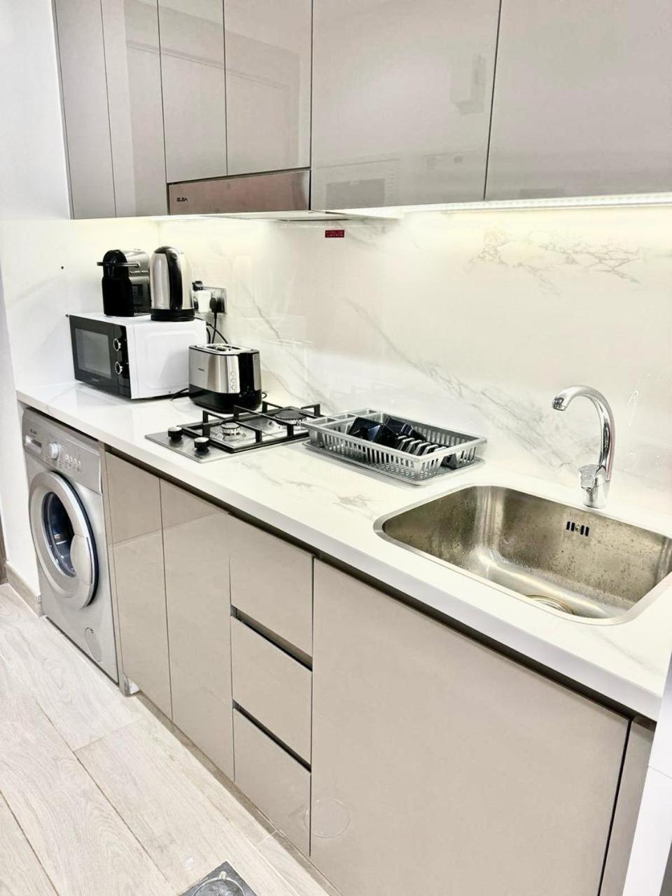 Apartment Azizi Rivera Luxury *