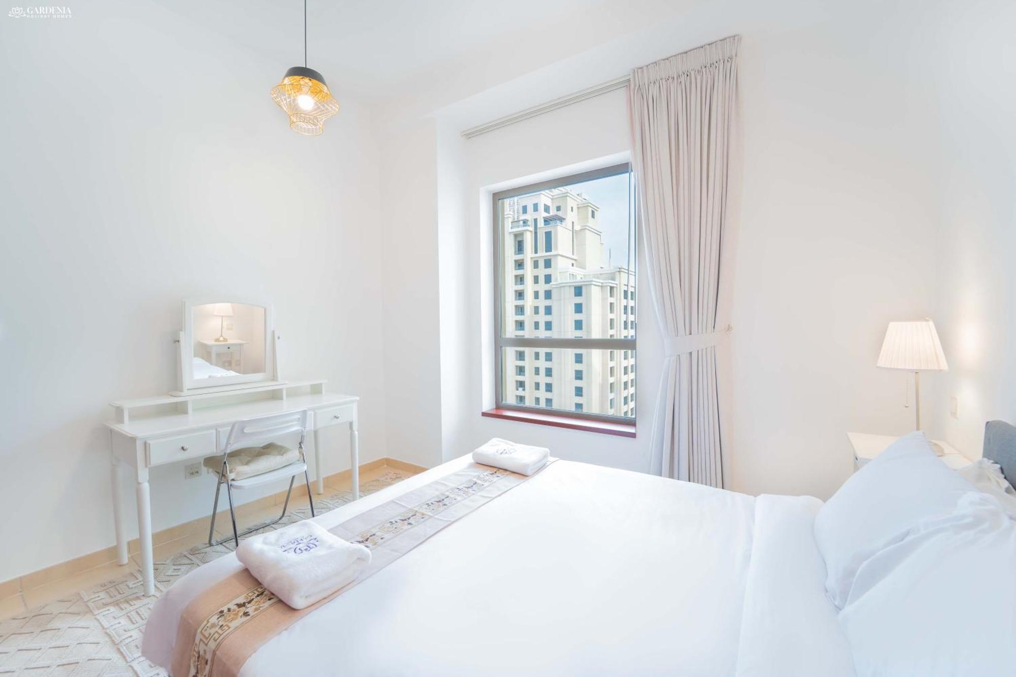 Apartment Gardenia Shams 4 2br With Marina, & Palm Views *