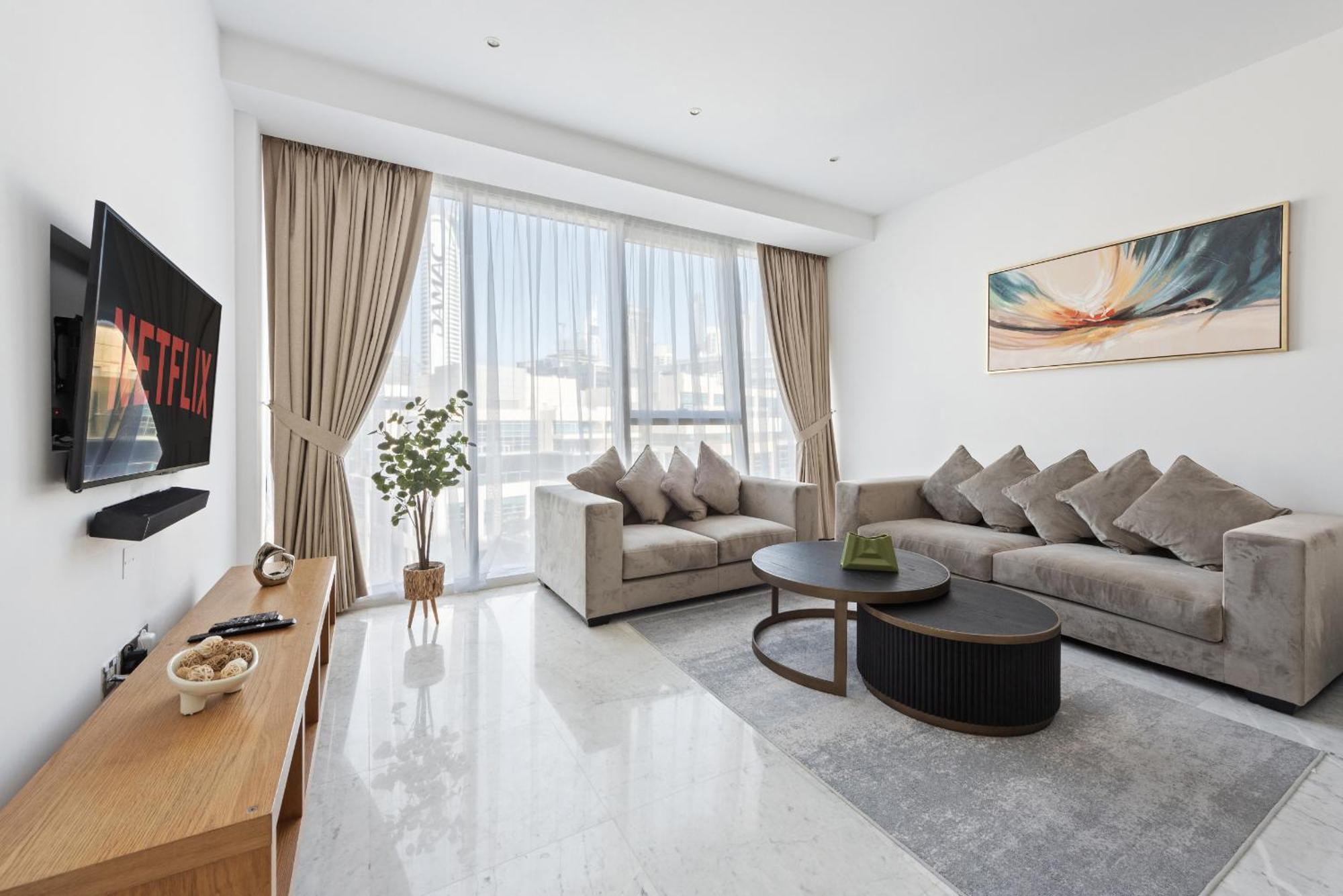 Vayk - Modern 1 Bd With Stunning Views Apartment Dubai