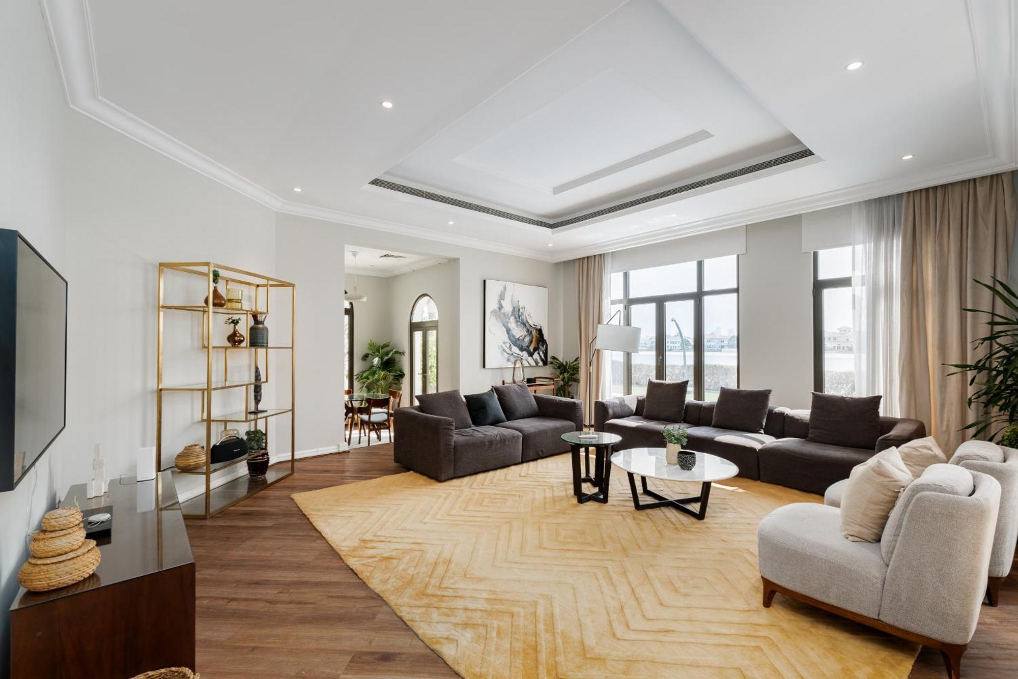 Villa Frond D, Beachfront Villa, Palm Jumeirah - Mint Homes *
