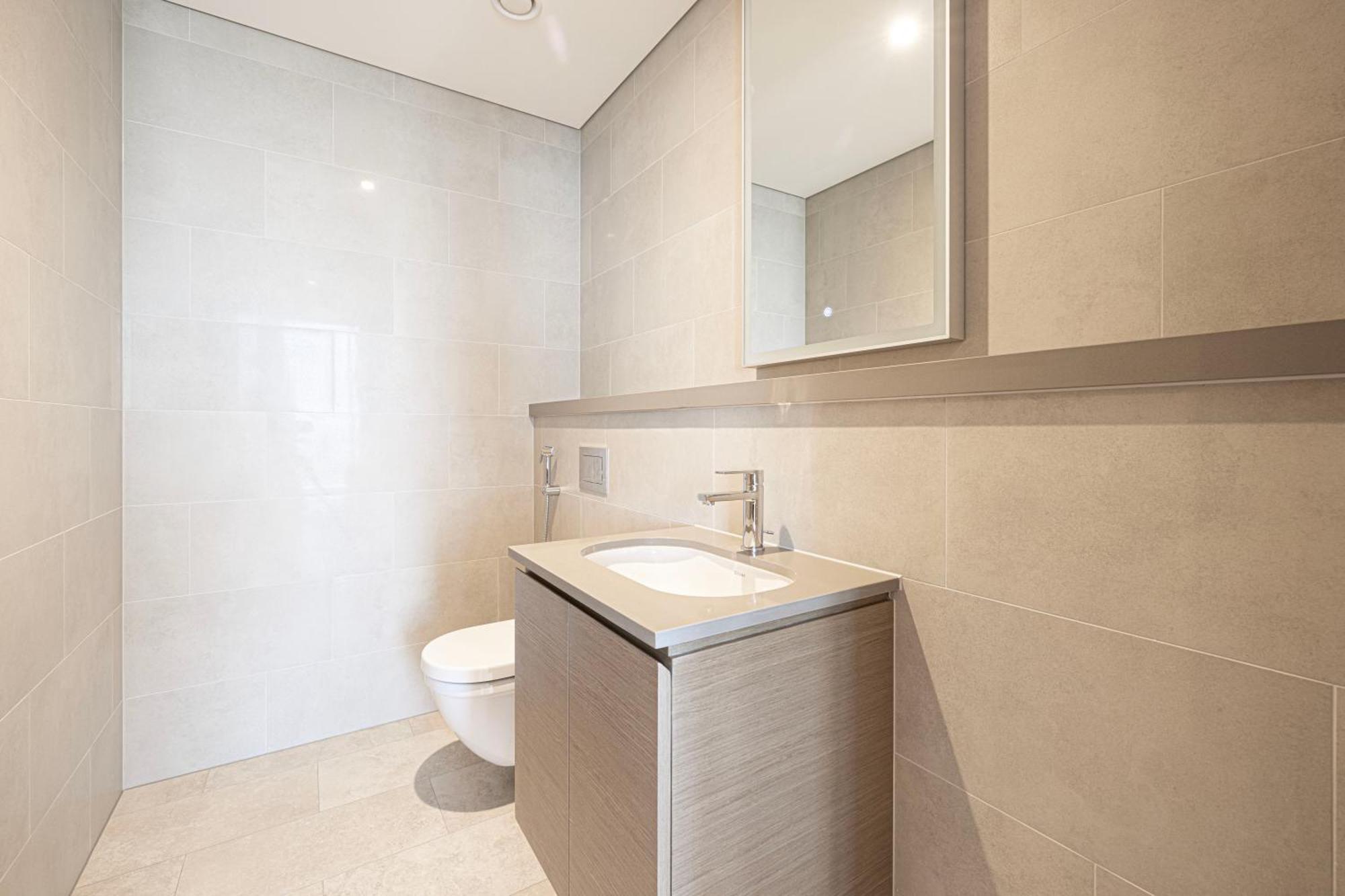 By Latinem Luxury 1br Wg2906 Near Burj Khalifa * Dubai