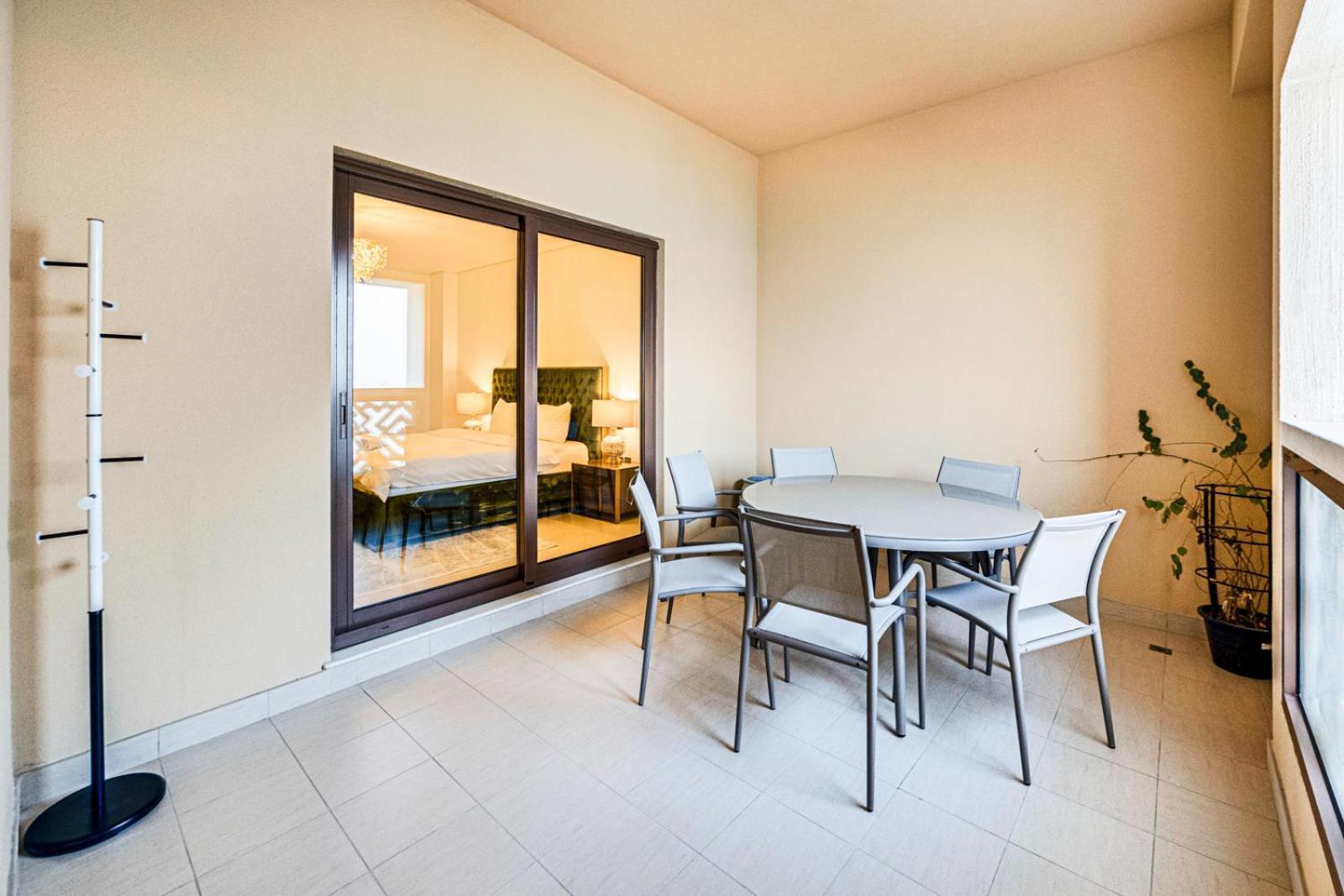Apartment Stylish 2bdr In Balqis *