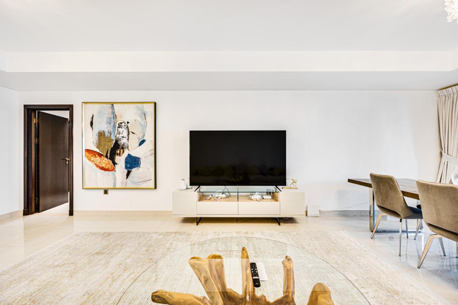 Stylish 2bdr In Balqis Apartment *