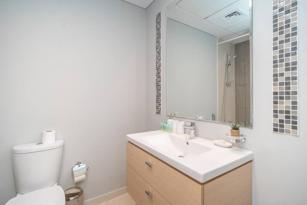 Apartment Stonetree - Furnished In Golf Promenade 3a *