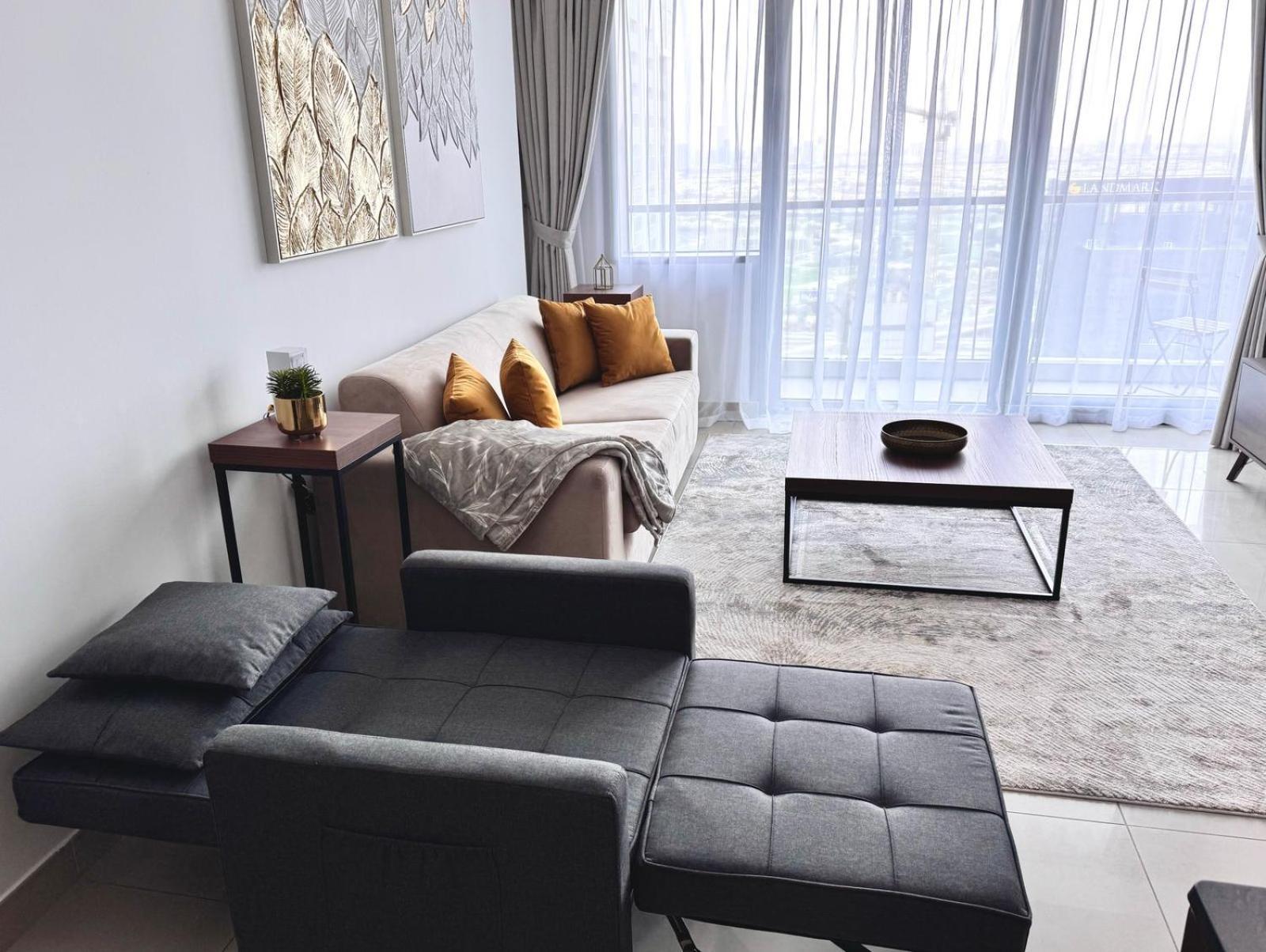Elegant 1br In Ocean Heights *