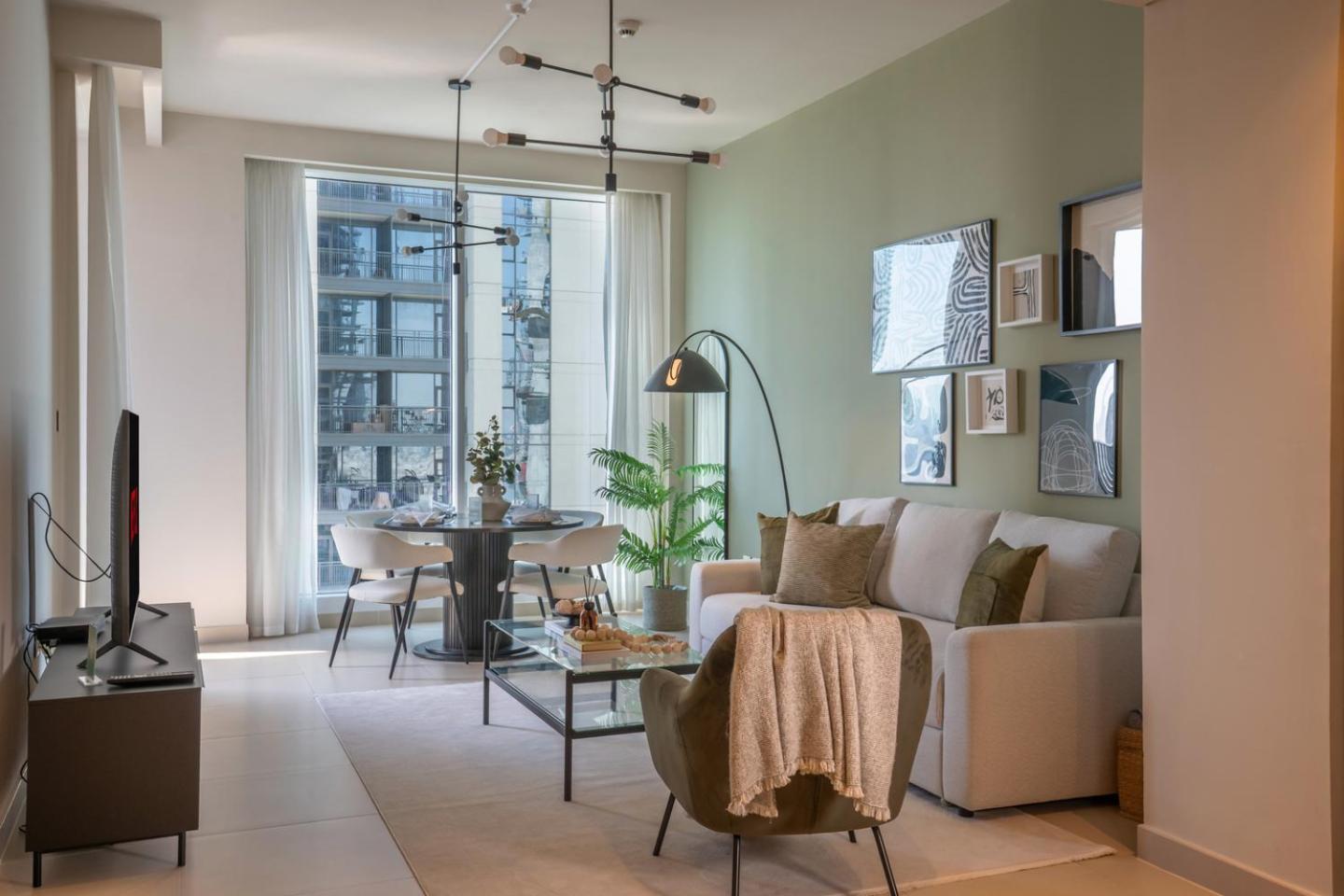 Apartment Creek Island Retreat With Balcony, Pool & Gym *