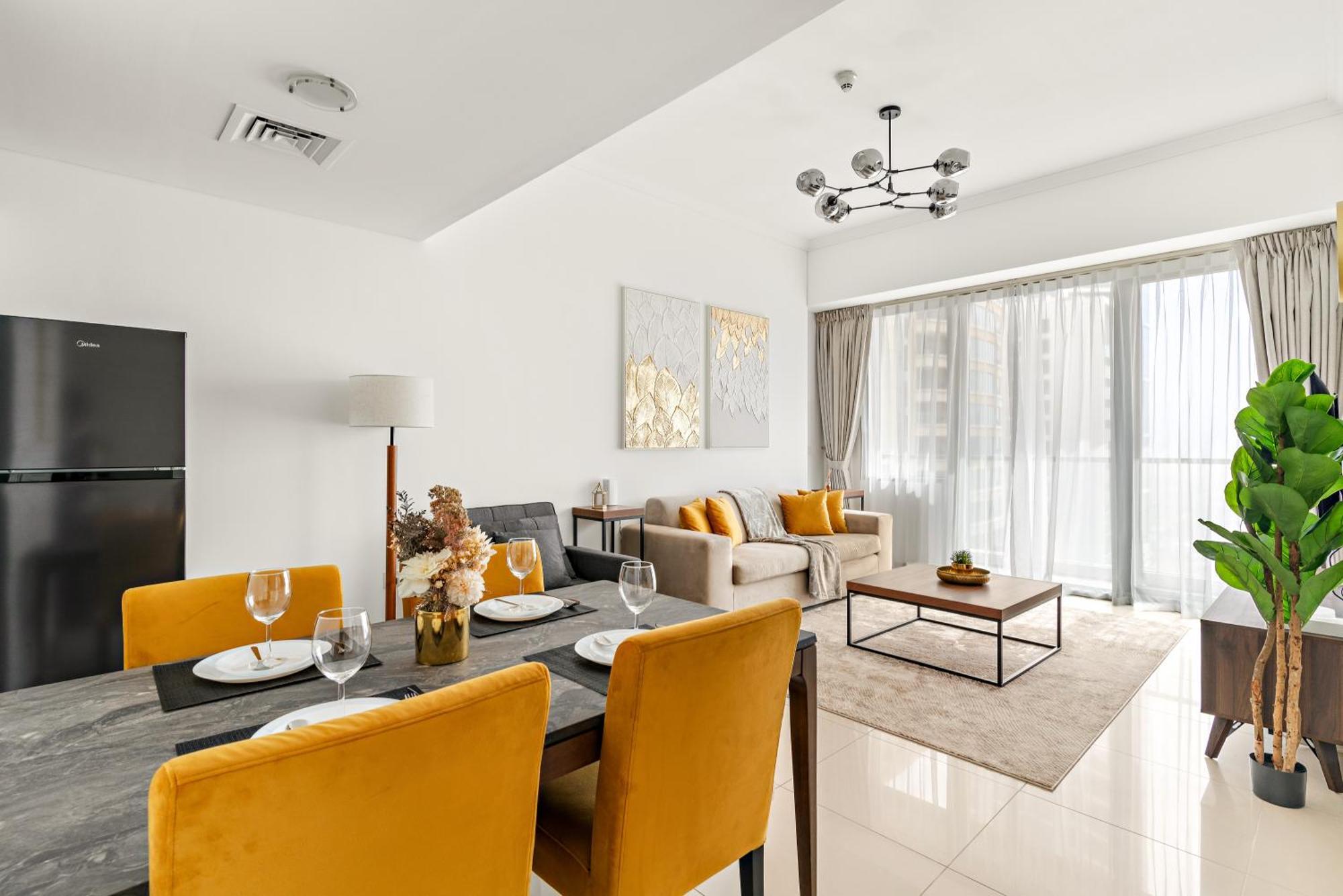 Elegant 1br In Ocean Heights Apartment Dubai