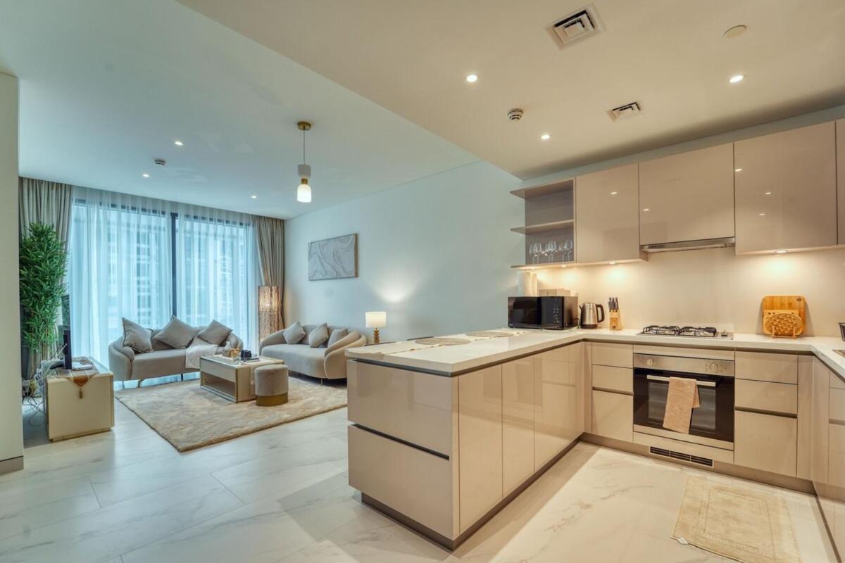 Modern 1br Retreat Creek Vistas Apartment